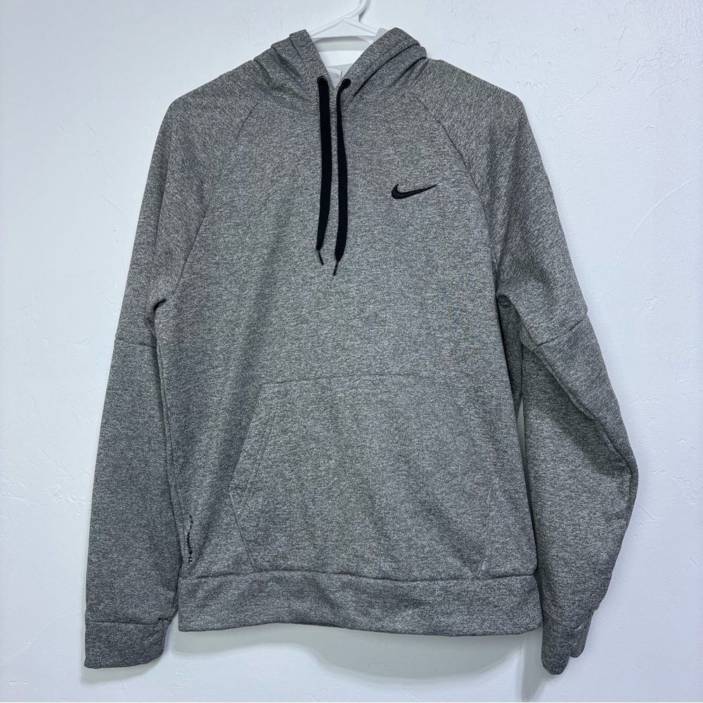 Nike Men's Therma-Fit Hoodie Sweatshirt Small Gray Athletic Athleisure Gym